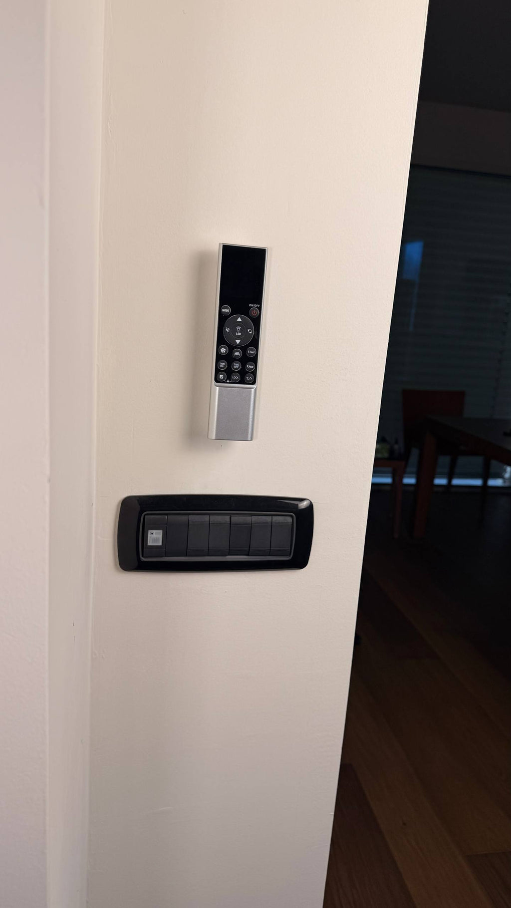 Snap click magnetic wall holder