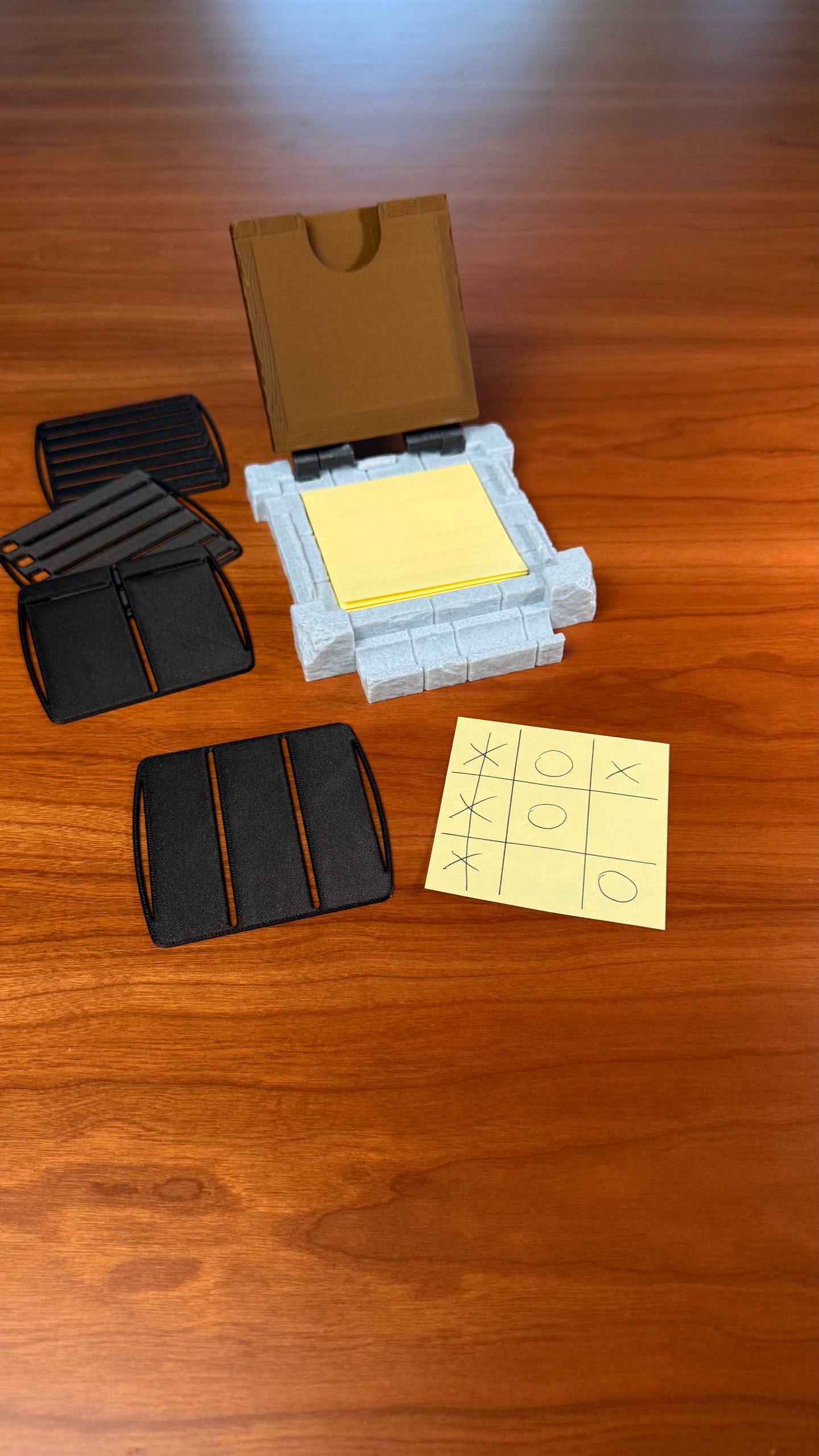 Pen and Post-It Note Holder with stencils