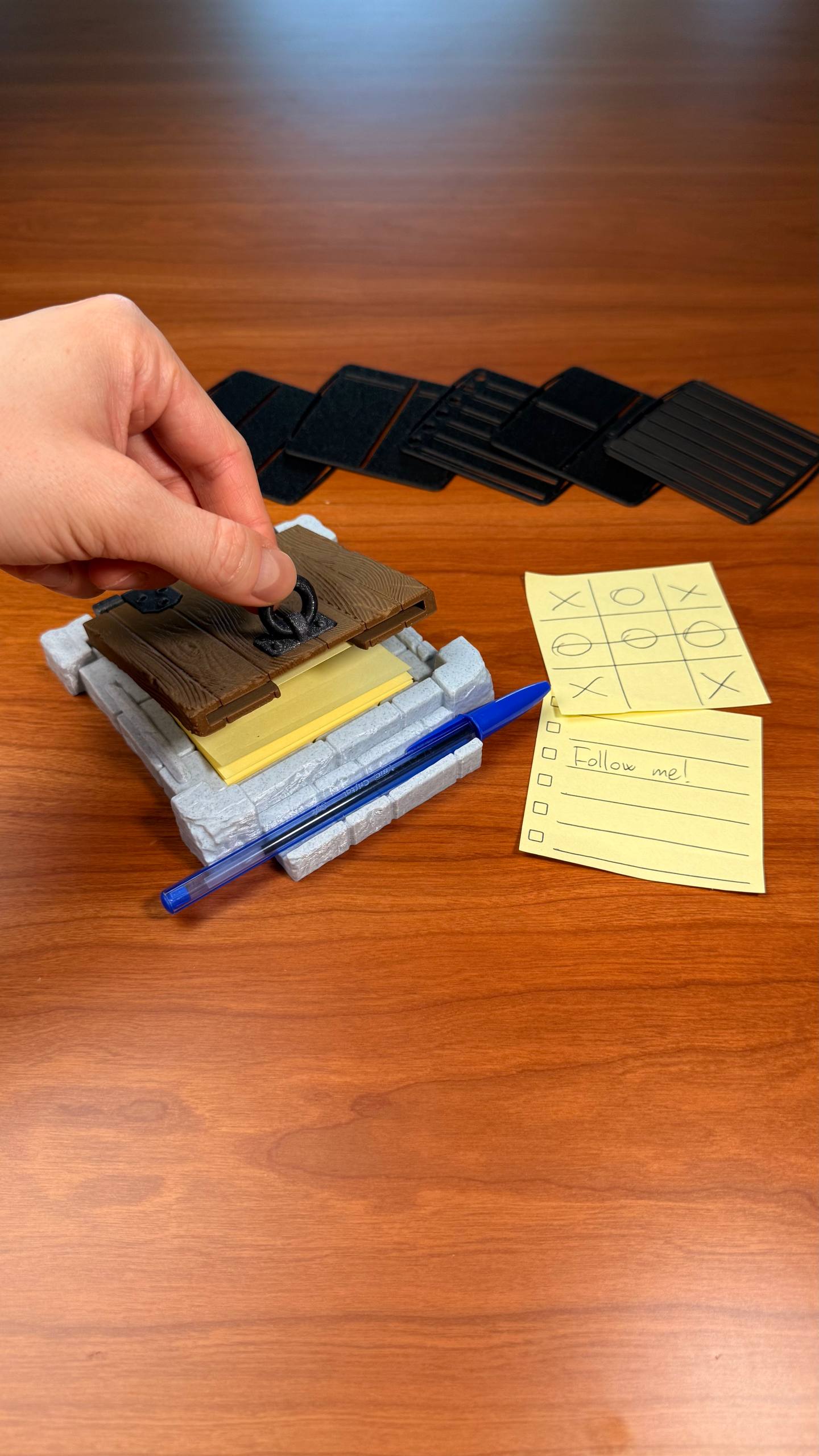 Pen and Post-It Note Holder with stencils