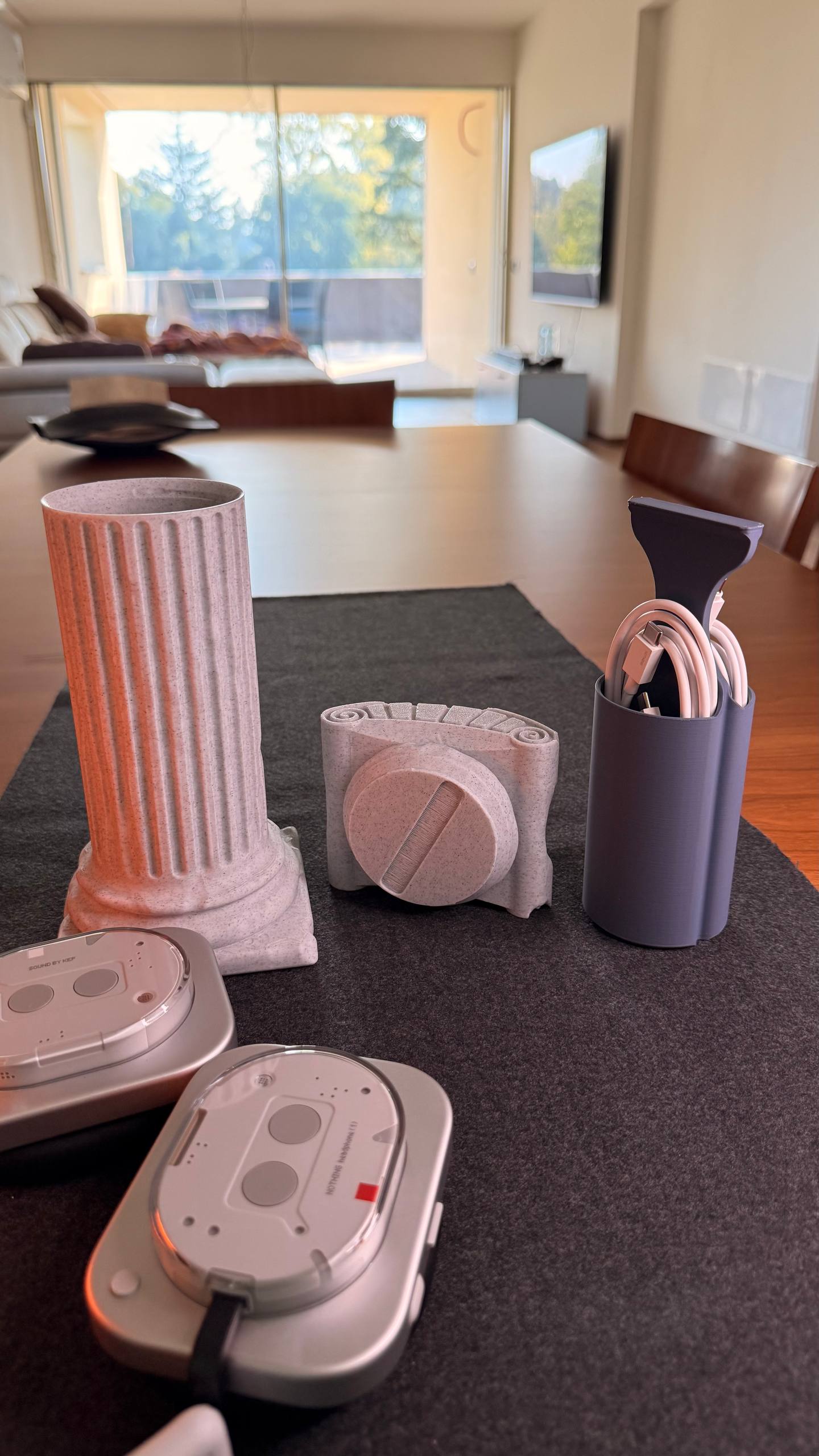 Music Pillar Heahphone Holder