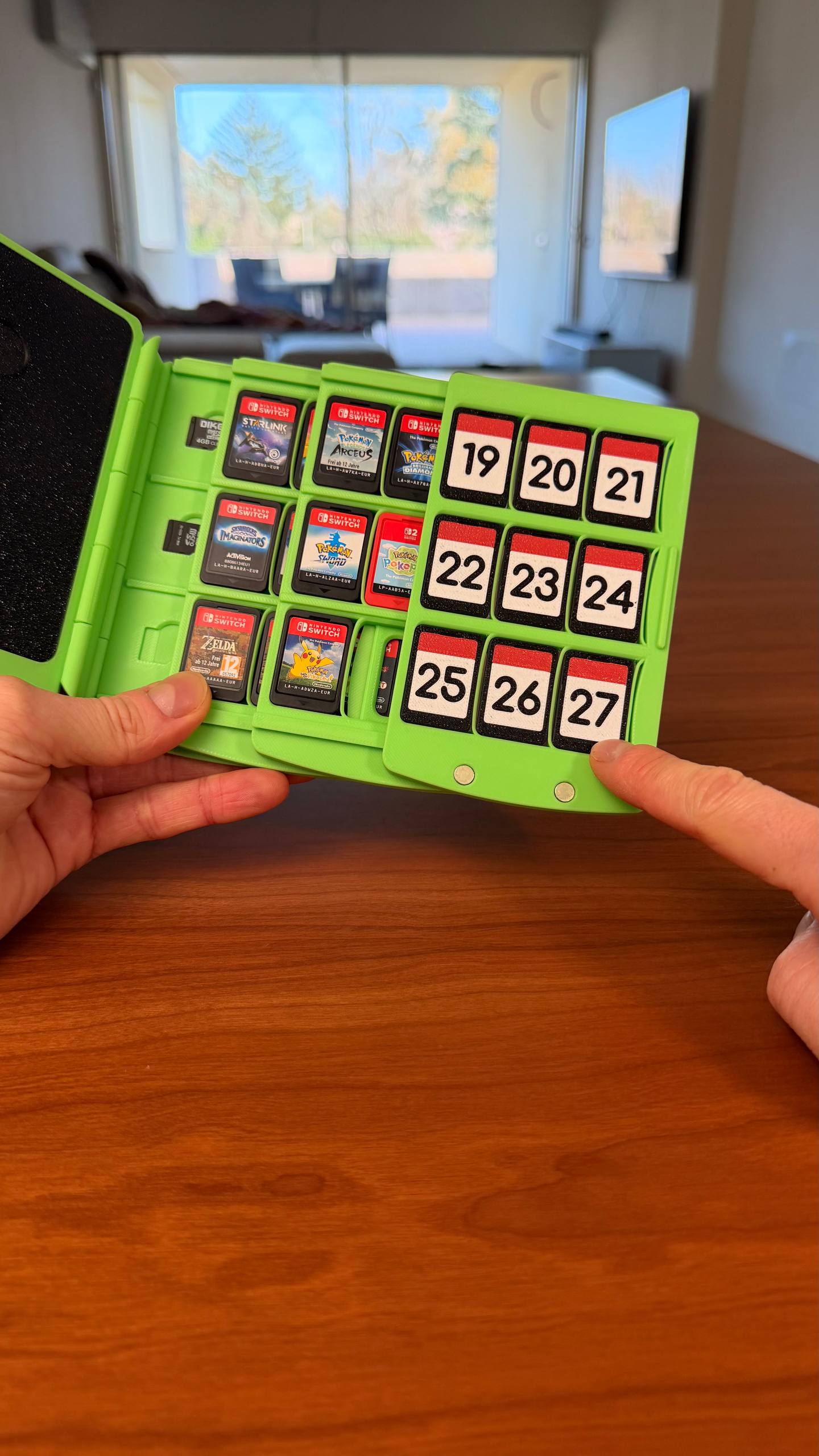 Gameboy Inspired Switch Game & Micro SD Card Holder