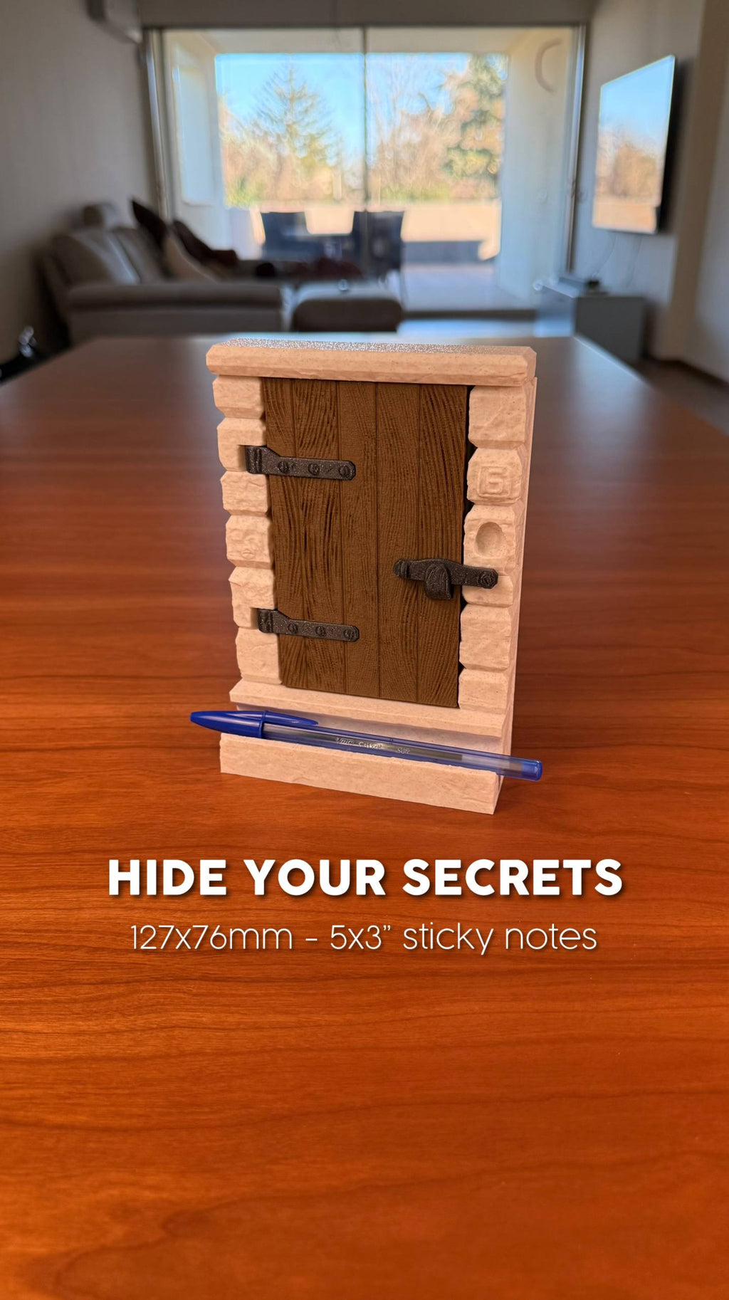 Sticky notes holder and stencils