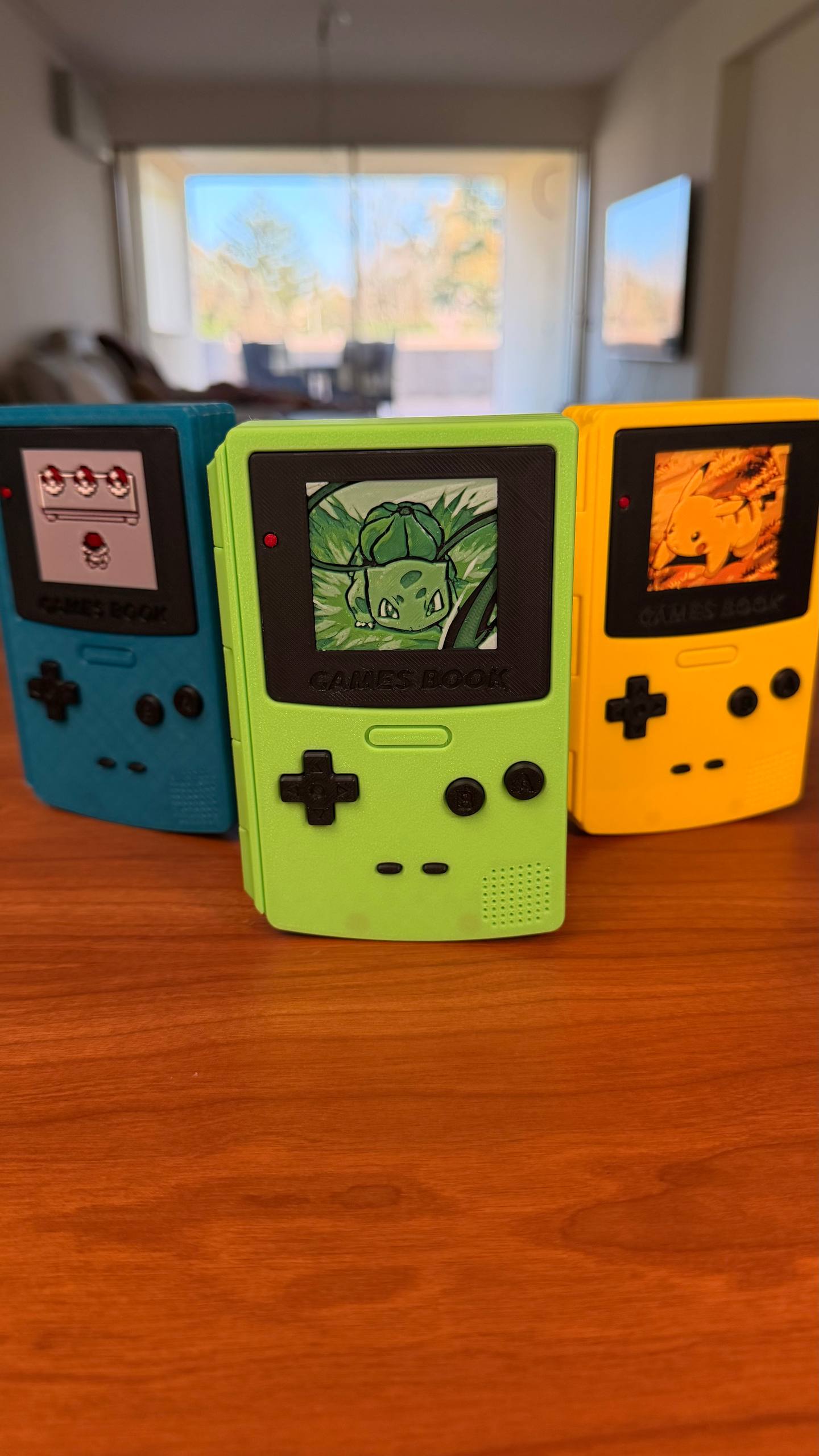 Gameboy Inspired Switch Game & Micro SD Card Holder