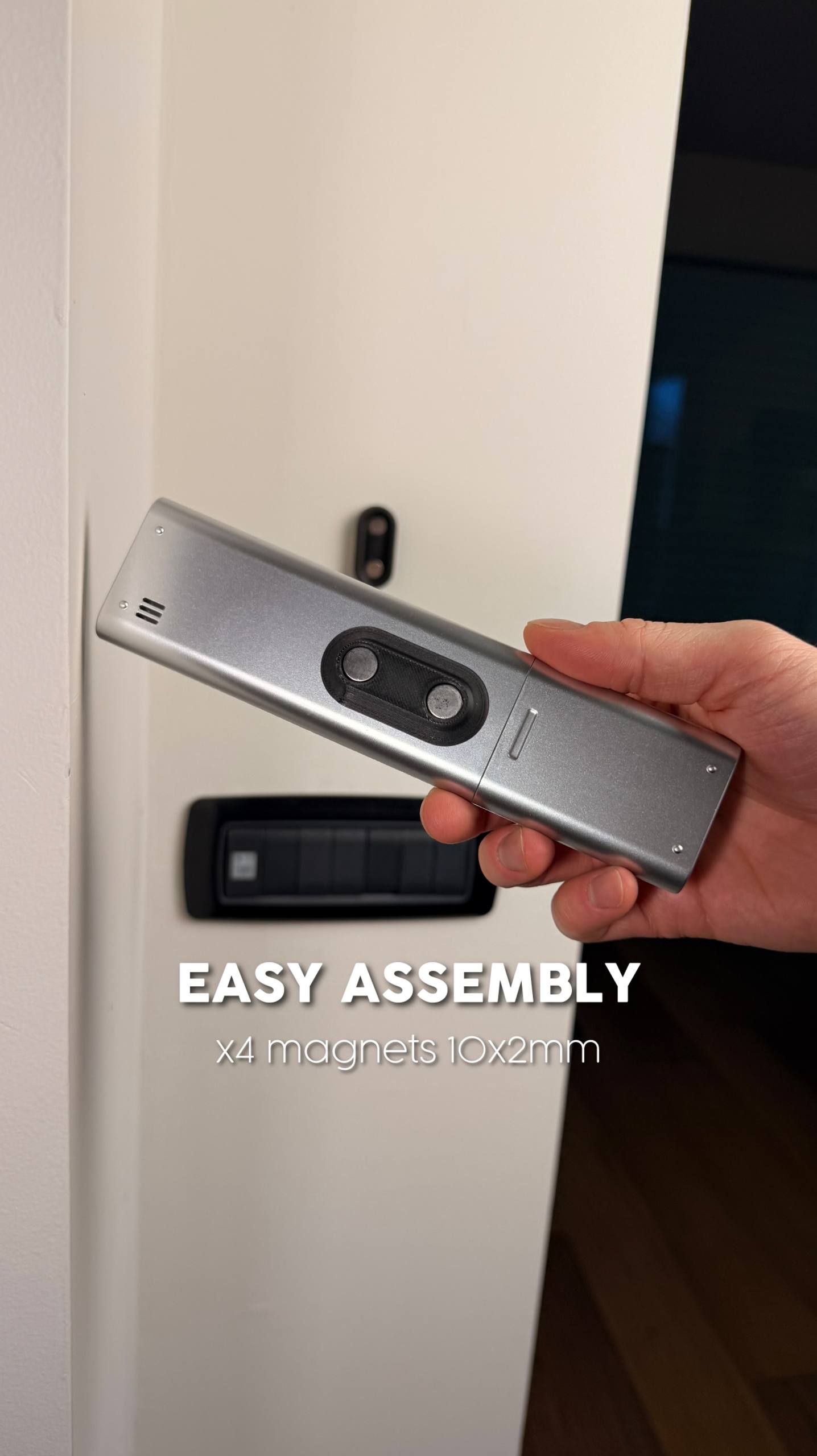 Snap click magnetic wall holder