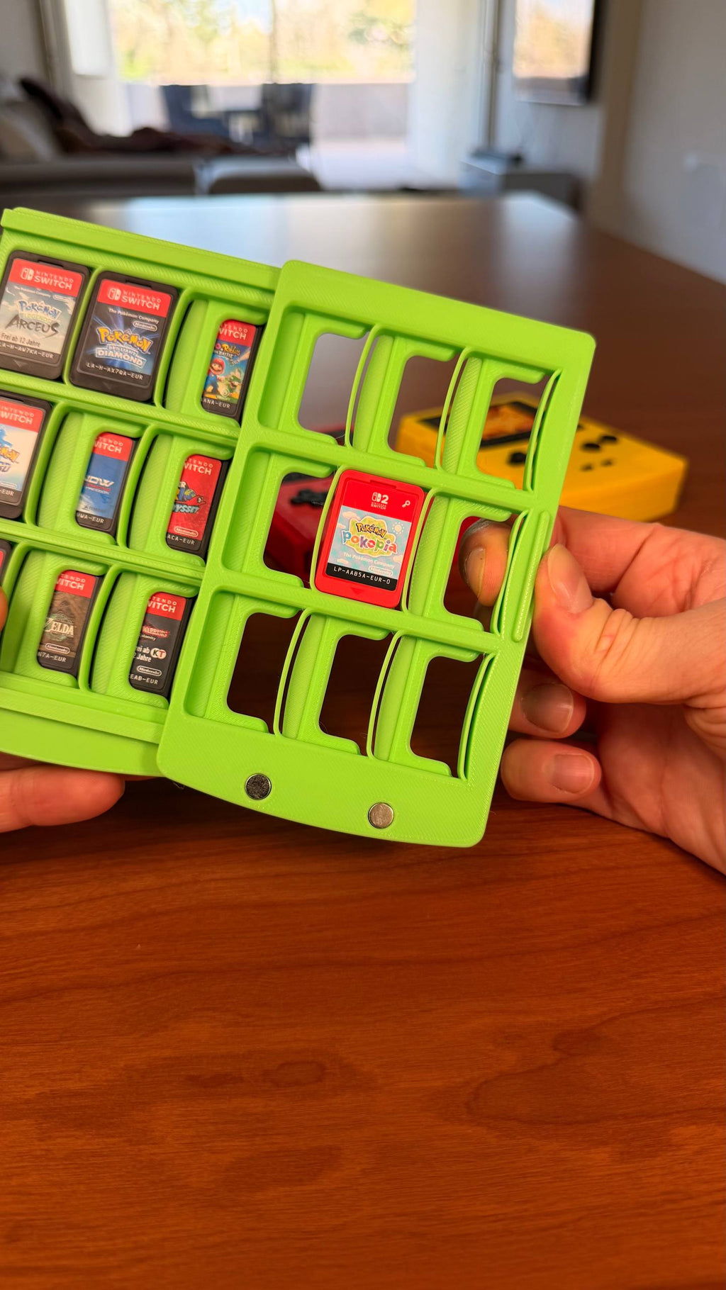 Gameboy Inspired Switch Game & Micro SD Card Holder